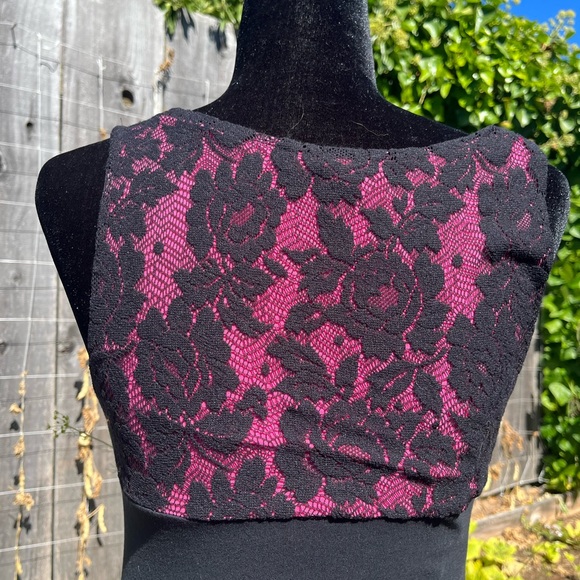 Vintage betsy johnson dress, late 90’s. Black with pink detail. Size M - Picture 5 of 9